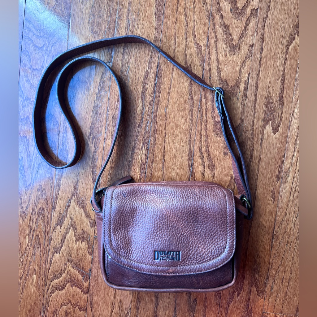 Duluth Trading Co Brown Leather Crossbody Bag